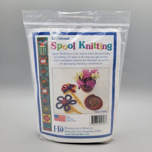 Traditional Spool Knitting Kit With Instructions For Beginners - Picture 1 of 4